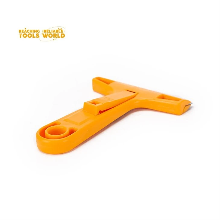 Clean Blade Scrapper Knife